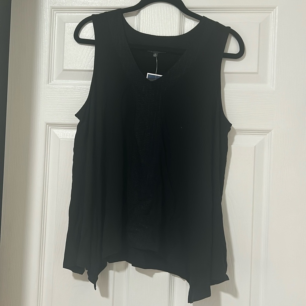 Adrianna Papell Black Flowy Blouse